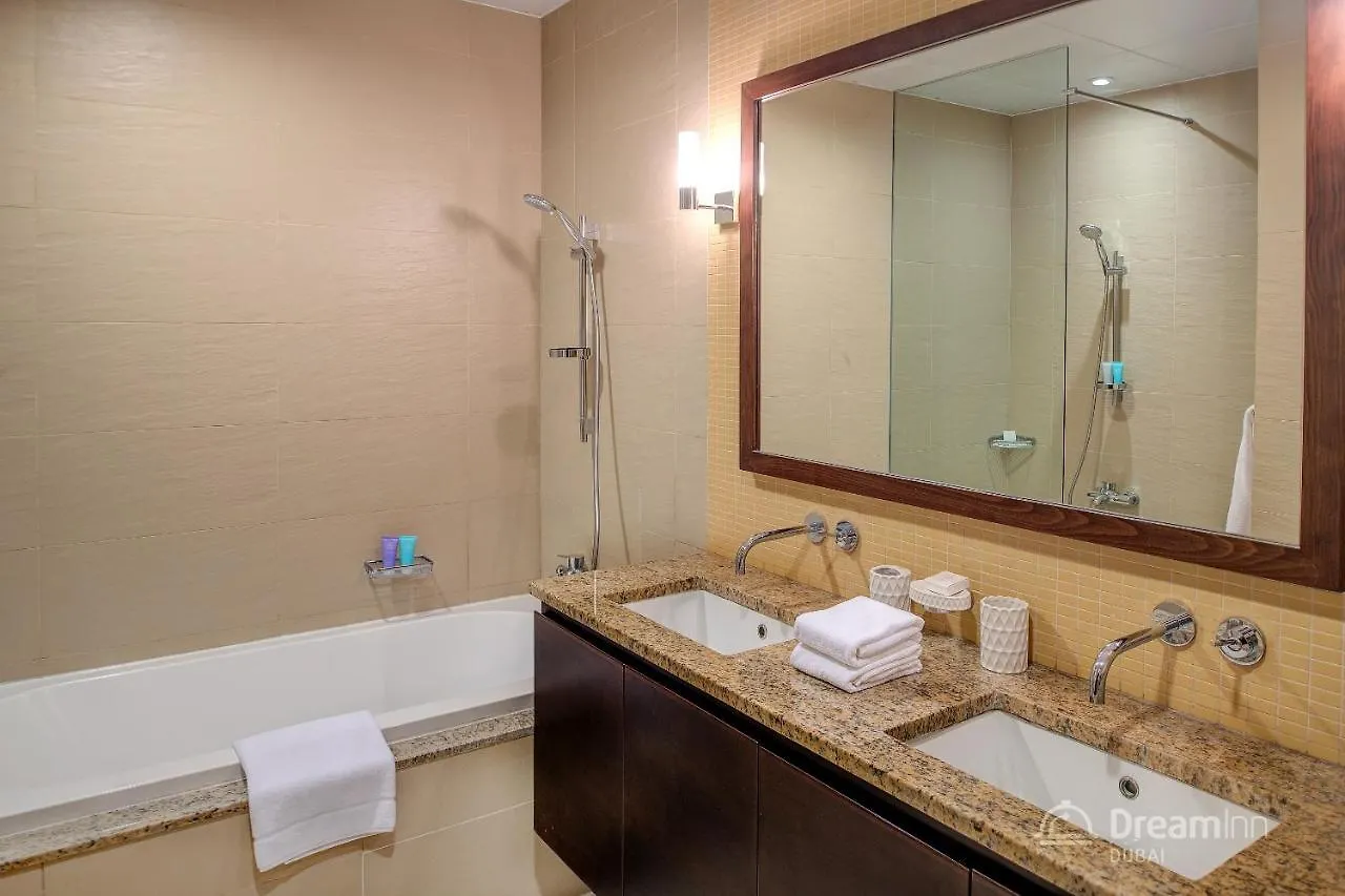 Dream Inn Dubai Apartments- Tiara Palm Jumeirah